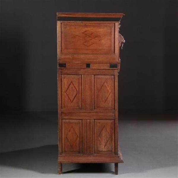 Grote foto antieke kasten zeeuwse vierdeurskast ca. 1660 met kussens en ebbenhout no.681429 antiek en kunst stoelen en banken