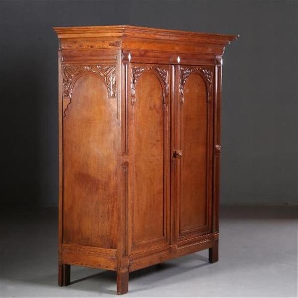 Grote foto antieke kast tweedeurs poortkast ca. 1670 hollands of utrechts de zijpanelen ook met poorten. no. antiek en kunst stoelen en banken
