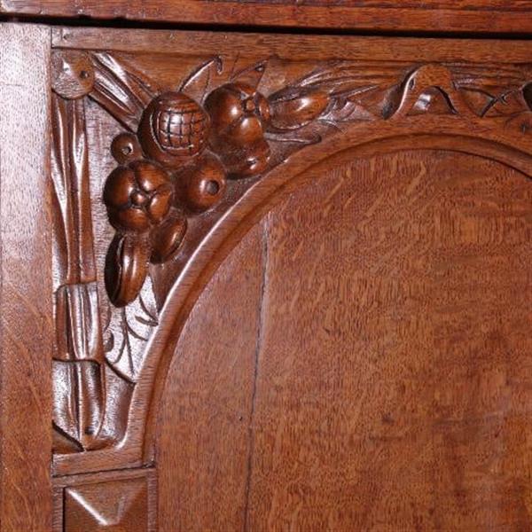 Grote foto antieke kast tweedeurs poortkast ca. 1670 hollands of utrechts de zijpanelen ook met poorten. no. antiek en kunst stoelen en banken