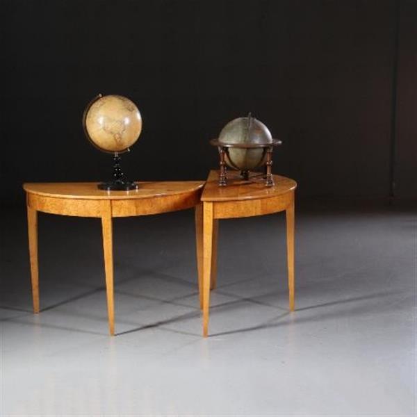 Grote foto antieke tafels stel blonde esdoornhouten demi lune tafels ca. 1890 no.681435 antiek en kunst stoelen en banken