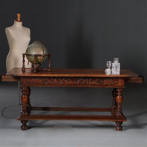 Grote foto antieke tafel hollandse doorleefde notenhouten tafel ca. 1690 no.752838 antiek en kunst stoelen en banken