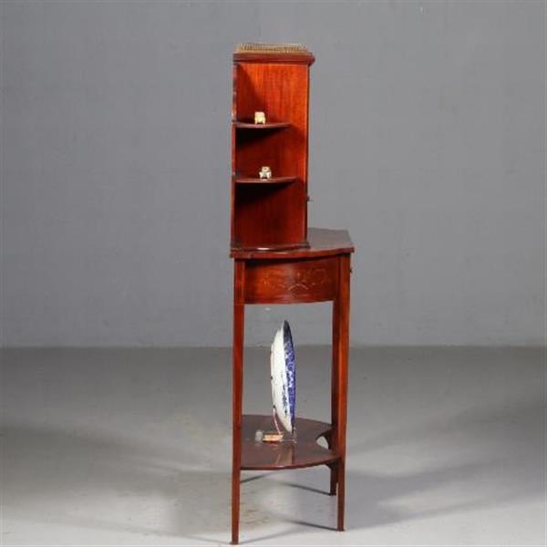 Grote foto antieke kast maple co salonkast vitrinekast ca. 1870 mahonie met inleg no.771751 antiek en kunst stoelen en banken