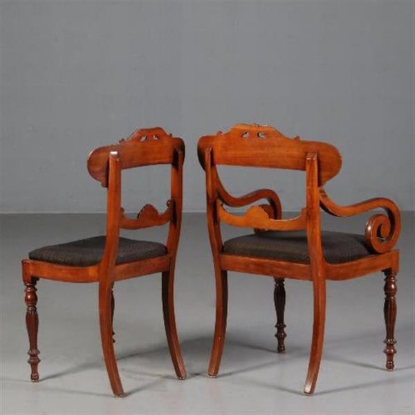 Grote foto antieke stoelen stel van 6 eetkamerstoelen 1 armstoel ca. 1835 incl. bekleding naar wens no.7 antiek en kunst stoelen en banken