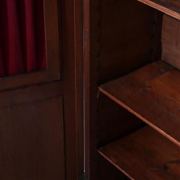 Grote foto antieke kasten kleine vroeg biedermeier tweedeurs boekenkast met uitneembare bespanning ca. 1825 antiek en kunst stoelen en banken