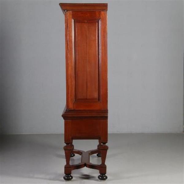 Grote foto antieke kast hollands kruisvoet kabinet ca. 1735 met 7 laden in fraaie geboende kleur no.782760 antiek en kunst stoelen en banken