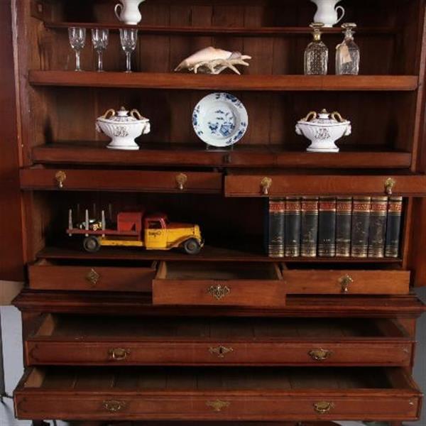 Grote foto antieke kast hollands kruisvoet kabinet ca. 1735 met 7 laden in fraaie geboende kleur no.782760 antiek en kunst stoelen en banken