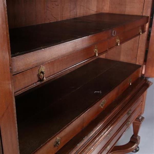 Grote foto antieke kast hollands kruisvoet kabinet ca. 1735 met 7 laden in fraaie geboende kleur no.782760 antiek en kunst stoelen en banken