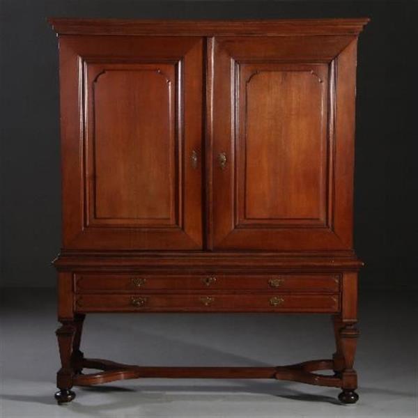 Grote foto antieke kast hollands kruisvoet kabinet ca. 1735 met 7 laden in fraaie geboende kleur no.782760 antiek en kunst stoelen en banken