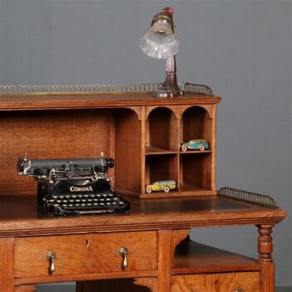 Grote foto antieke bureaus art crafts bureau ca. 1890 met opzet deel en open vakken no.782770 antiek en kunst overige in antiek gebruiksvoorwerpen