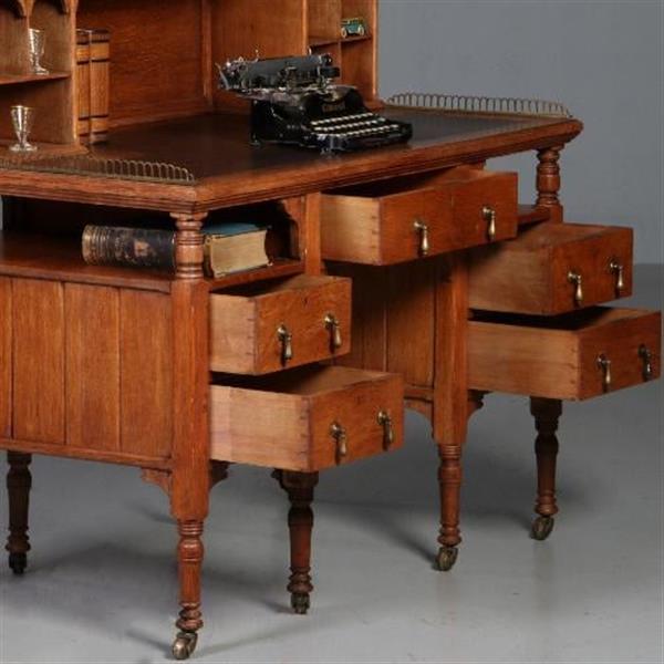 Grote foto antieke bureaus art crafts bureau ca. 1890 met opzet deel en open vakken no.782770 antiek en kunst overige in antiek gebruiksvoorwerpen
