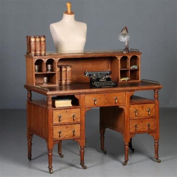 Grote foto antieke bureaus art crafts bureau ca. 1890 met opzet deel en open vakken no.782770 antiek en kunst overige in antiek gebruiksvoorwerpen