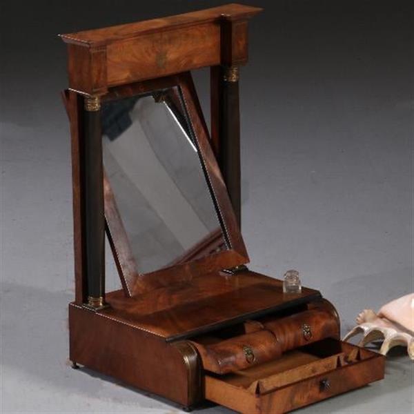 Grote foto antieke spiegels empire kapspiegel ca. 1810 met 3 kleine laden met kantelbare spiegel no.810947 antiek en kunst spiegels