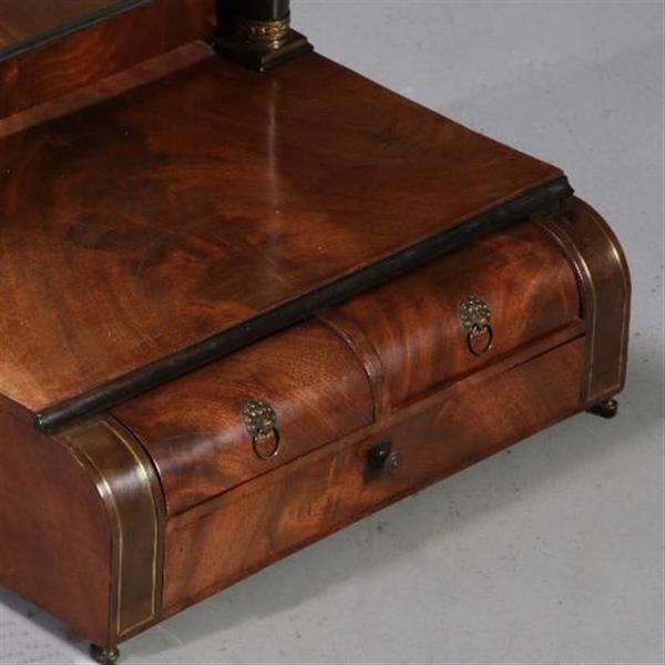 Grote foto antieke spiegels empire kapspiegel ca. 1810 met 3 kleine laden met kantelbare spiegel no.810947 antiek en kunst spiegels