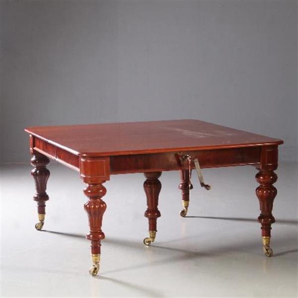 Grote foto smetteloze lange tafel wind out table met slinger ca. 1850 tot 14 personen no.831031 antiek en kunst stoelen en banken