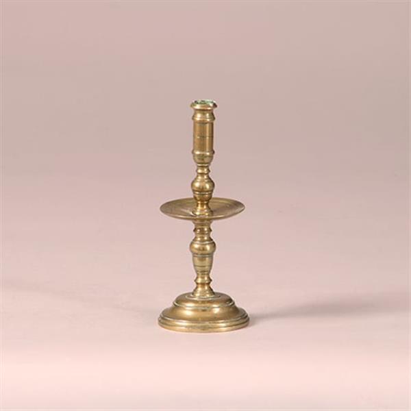 Grote foto antieke kandelaren stel van 2 kleine bronzen candlesticks engeland ca 1800 no.900815.r antiek en kunst overige in antiek gebruiksvoorwerpen