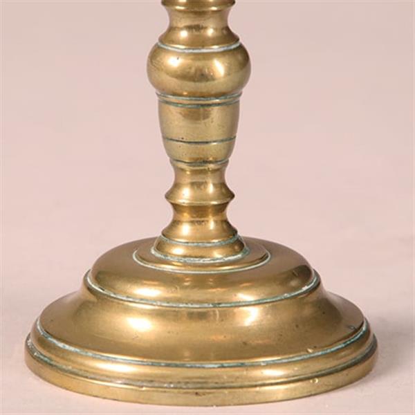 Grote foto antieke kandelaren stel van 2 kleine bronzen candlesticks engeland ca 1800 no.900815.r antiek en kunst overige in antiek gebruiksvoorwerpen