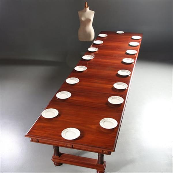 Grote foto zeer lange tafel voor 18 personen ca 1880 historisme no.862495 antiek en kunst stoelen en banken