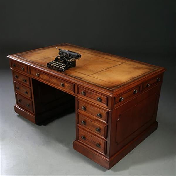 Grote foto mahonie bureau goud gestempeld doorleefd leer ca 1870 no.913145 antiek en kunst overige in antiek gebruiksvoorwerpen