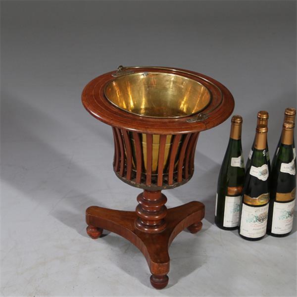 Grote foto theestoof biedermeier rond met gespaakte bak ca 1835 mahonie met palm no.932850 antiek en kunst stoelen en banken