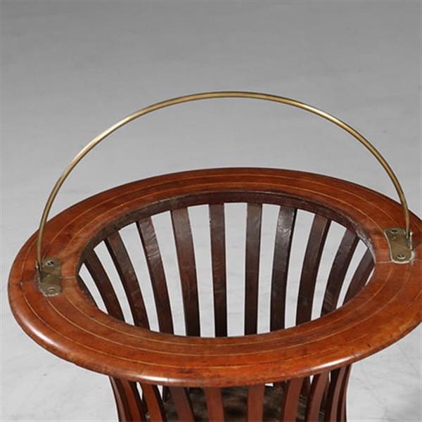 Grote foto theestoof biedermeier rond met gespaakte bak ca 1835 mahonie met palm no.932850 antiek en kunst stoelen en banken