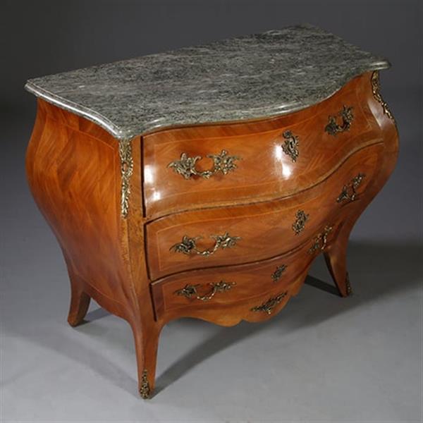 Grote foto zeer fraai gebombeerde commode met rijk inlegwerk ca 1920 rococo stijl no.941815 antiek en kunst stoelen en banken