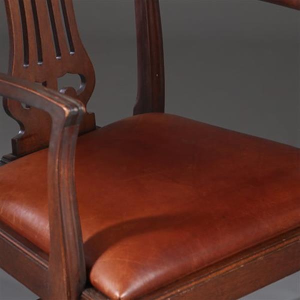 Grote foto stel van 2 armstoelen bureaustoelen met bruin leer ca 1900 georgianstijl no.941835 antiek en kunst stoelen en banken