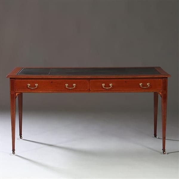 Grote foto engelse strakke schrijftafel maple co ca 1910 met groen leer ingelegd no960435 antiek en kunst stoelen en banken