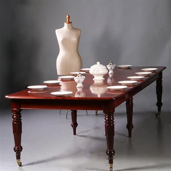 Grote foto oberispelijk mooie victoriaanse pull out table gespiegeld mahonie ca 1870 met 4 inlegbladen no.9717 antiek en kunst spiegels