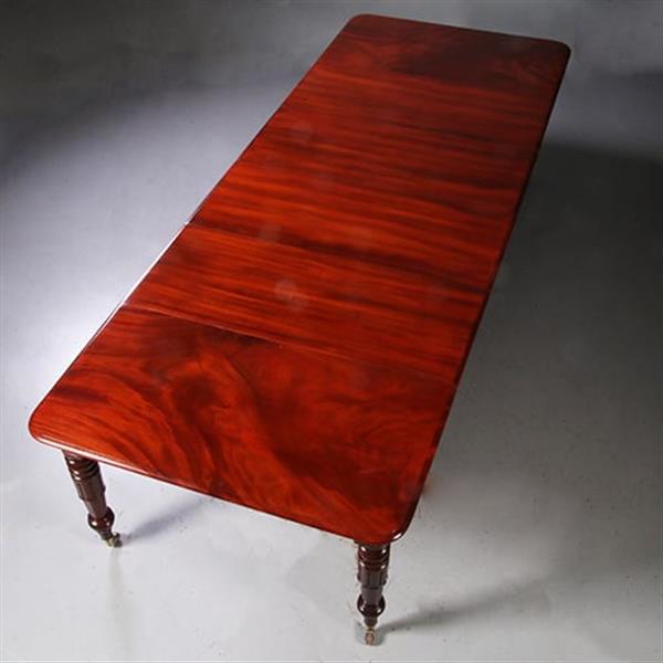 Grote foto oberispelijk mooie victoriaanse pull out table gespiegeld mahonie ca 1870 met 4 inlegbladen no.9717 antiek en kunst spiegels