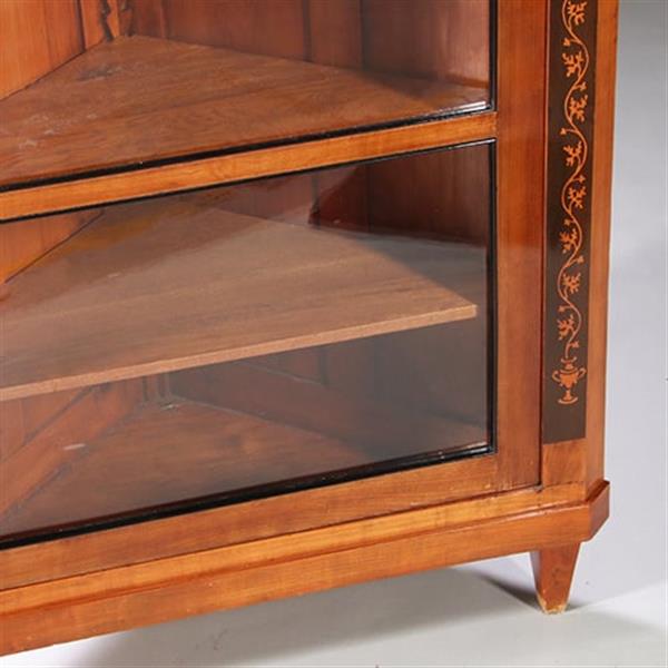 Grote foto hoekkast of hoekvitrine ca 1815 kersen berken ebben en gebruineerd kersen no.962625 antiek en kunst stoelen en banken