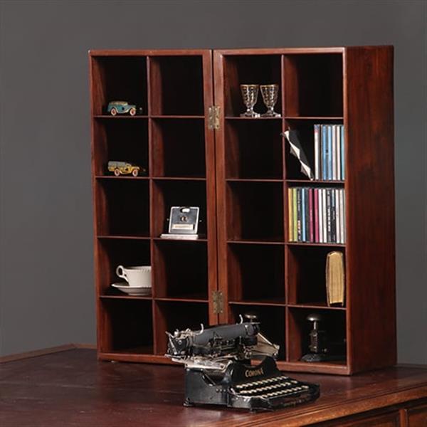 Grote foto uitzonderlijke vakjeskast als desk top organiser of hotel sleutelkast no.952215 antiek en kunst stoelen en banken