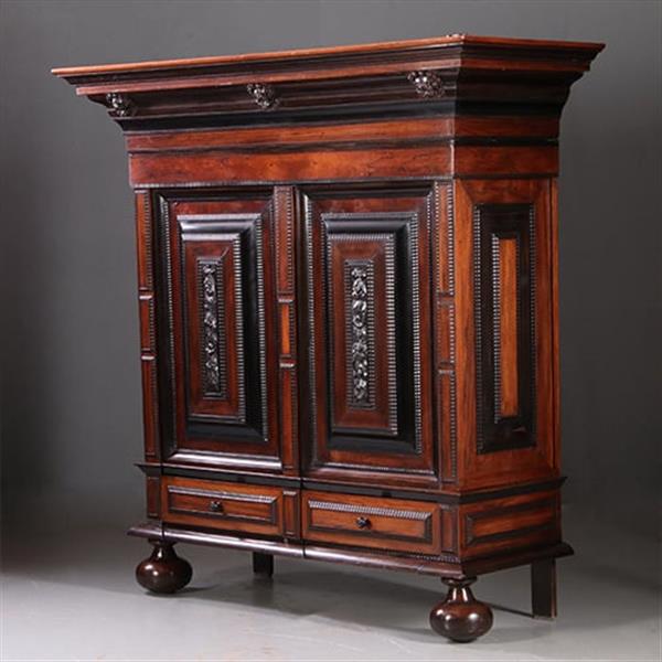 Grote foto palissander tweedeurs pilasterkast ca 1700 met veel ebben inleg no.962630 antiek en kunst stoelen en banken