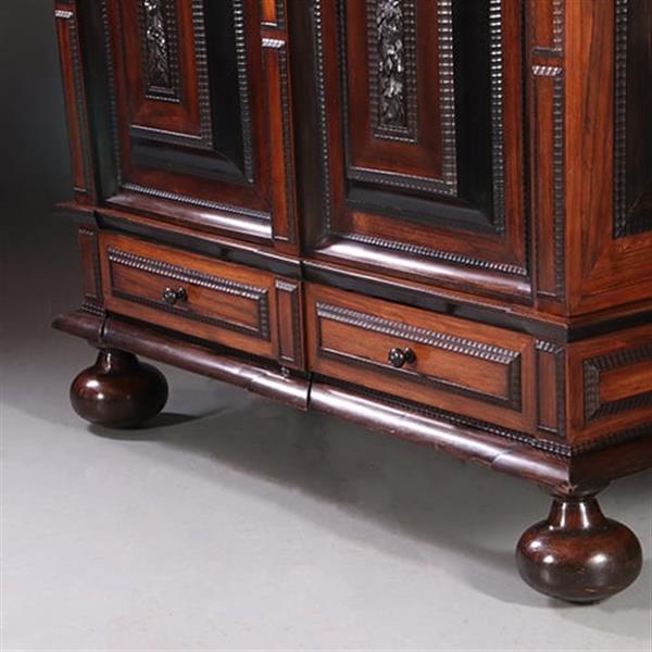 Grote foto palissander tweedeurs pilasterkast ca 1700 met veel ebben inleg no.962630 antiek en kunst stoelen en banken