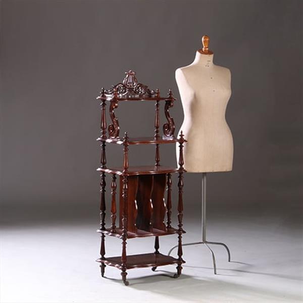 Grote foto uit een muziekkamer massief palissander whatnot etagier ca 1865 met gestoken lier in de kroon antiek en kunst stoelen en banken