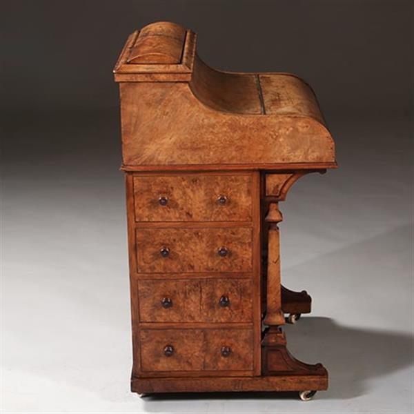 Grote foto blond wortelnoten davenport secretaire met geheime harlequin of pop up postvakjes ca 1845 no.982255 antiek en kunst overige in antiek gebruiksvoorwerpen