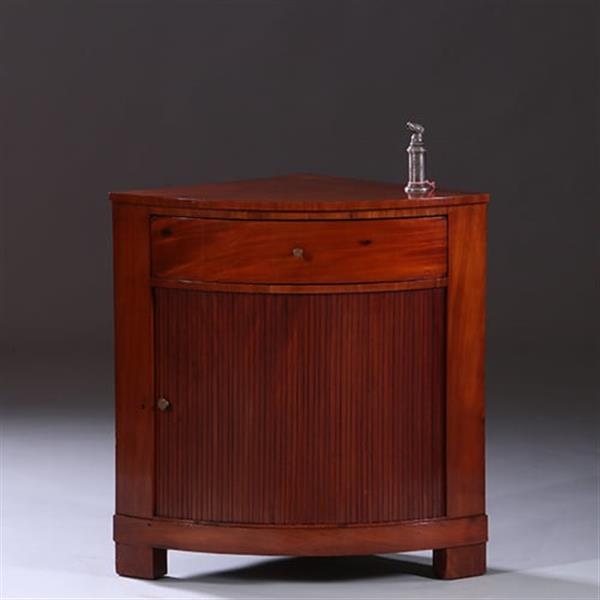 Grote foto lage kwartronde kersenhouten hoekkast met jalousie deur ca 1860 no.991925 antiek en kunst stoelen en banken