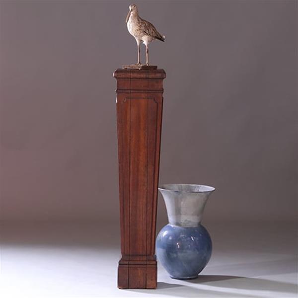 Grote foto hoge vierkante taps lopende zuil 17e 18e eeuw in eikenhout zeer zwaar no.991945 antiek en kunst stoelen en banken