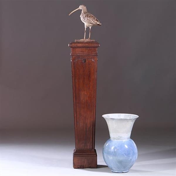 Grote foto hoge vierkante taps lopende zuil 17e 18e eeuw in eikenhout zeer zwaar no.991945 antiek en kunst stoelen en banken