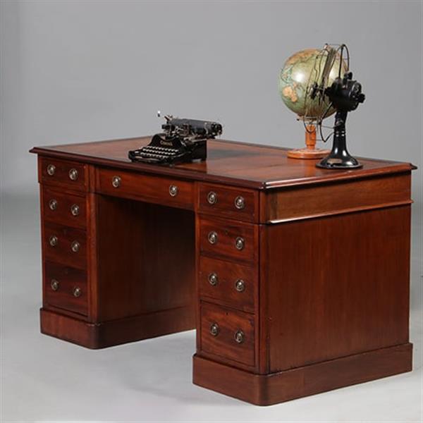 Grote foto mahonie schrijfbureau victoriaans ca 1860 met prachtig goud gestempel oud leer no.211725 antiek en kunst overige in antiek gebruiksvoorwerpen