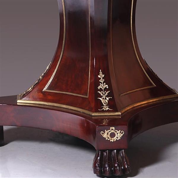 Grote foto empire coulissetafel ca 1810 in mahonie met bloemmahonie op sluierpoot met veel brons beslag no.96 antiek en kunst stoelen en banken