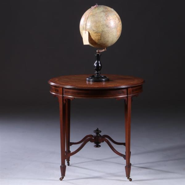Grote foto salontafel in de hoge 19e eeuwse traditie fraai ingelegd door p e gane artistic furniture ca 1 antiek en kunst stoelen en banken