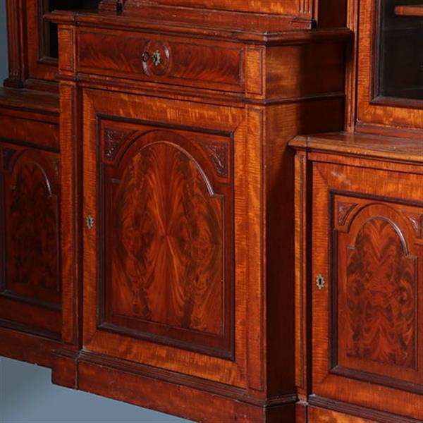 Grote foto bibliotheekkast 2 60 m hoog met 6 deuren en dubbel break front ca. 1880 facet geslepen glas no.222 antiek en kunst stoelen en banken