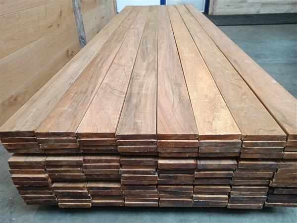 Grote foto 21x120mm 210cm ipe doe het zelf en verbouw hout en planken