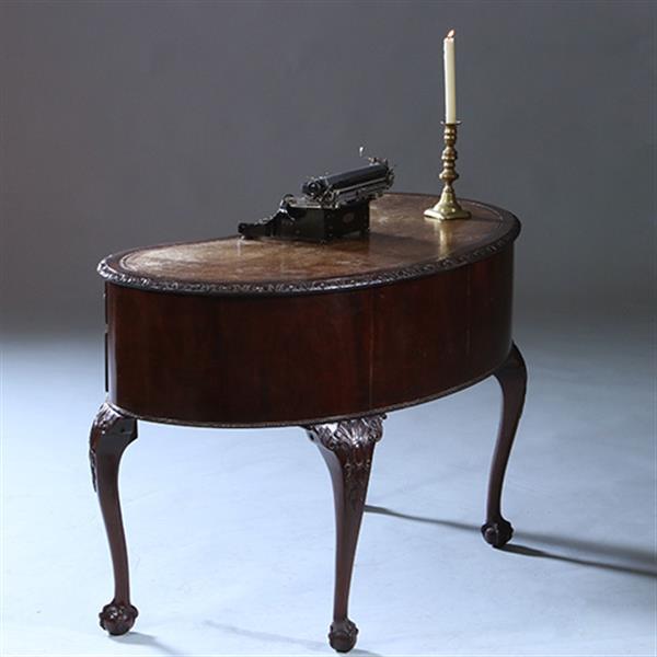 Grote foto niervormig bureau met fabelachtig mooi oud leer en 5 laden ca 1900 no.230210 antiek en kunst overige in antiek gebruiksvoorwerpen