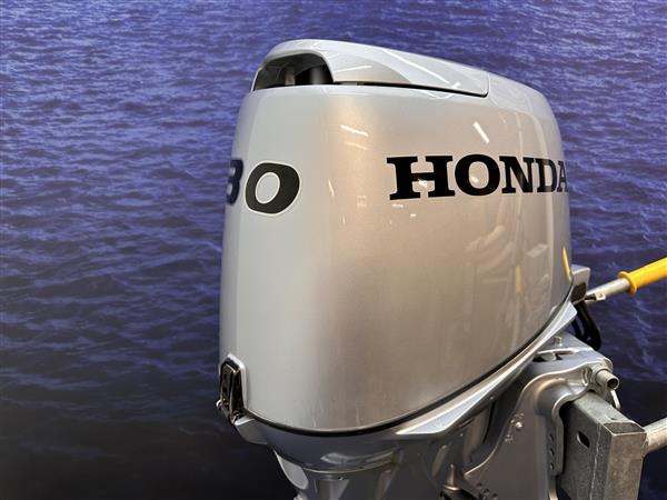 Grote foto honda 30 pk buitenboordmotor artikelnummer 0080 30 lrtu watersport en boten buiten en binnenboordmotoren