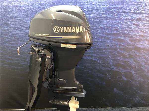 Grote foto yamaha 30 pk buitenboordmotor artnr 1779 als nieuwe jong watersport en boten buiten en binnenboordmotoren