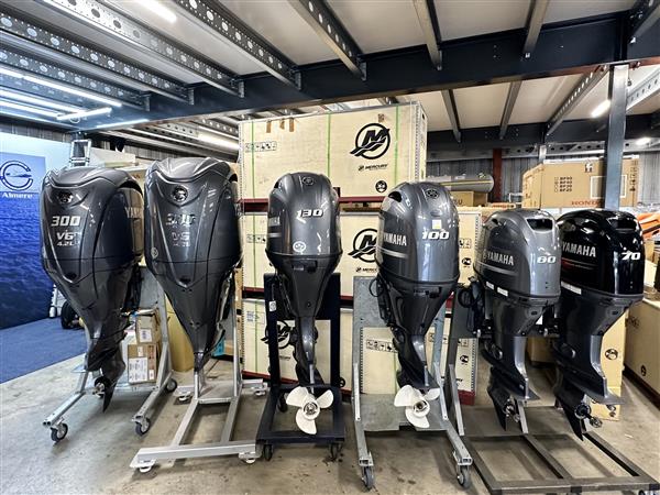 Grote foto yamaha 30 pk buitenboordmotor artnr 1779 als nieuwe jong watersport en boten buiten en binnenboordmotoren