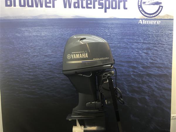 Grote foto yamaha 70 pk buitenboordmotor artikelnummer 4140 watersport en boten buiten en binnenboordmotoren