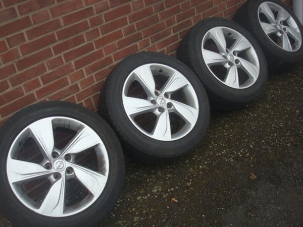 Grote foto 18 opel grandland x velgen winterbanden 5x108 auto onderdelen banden en velgen
