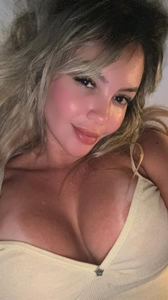 Grote foto elegantie en discretie voor unieke momenten erotiek escort service